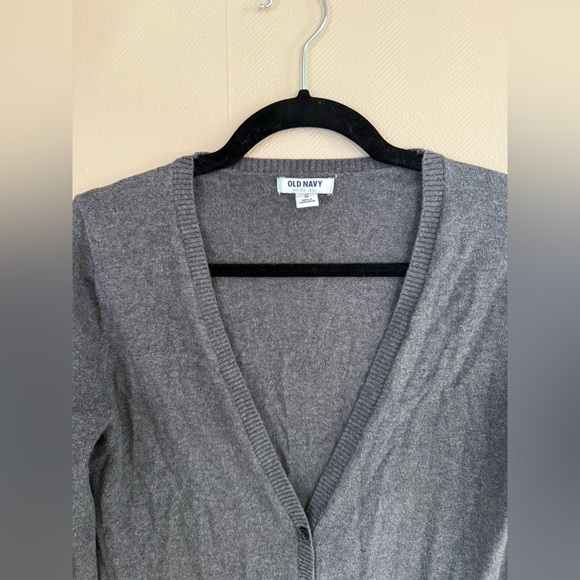 Old Navy Gray Knit Cardigan Sweater - Picture 3 of 5